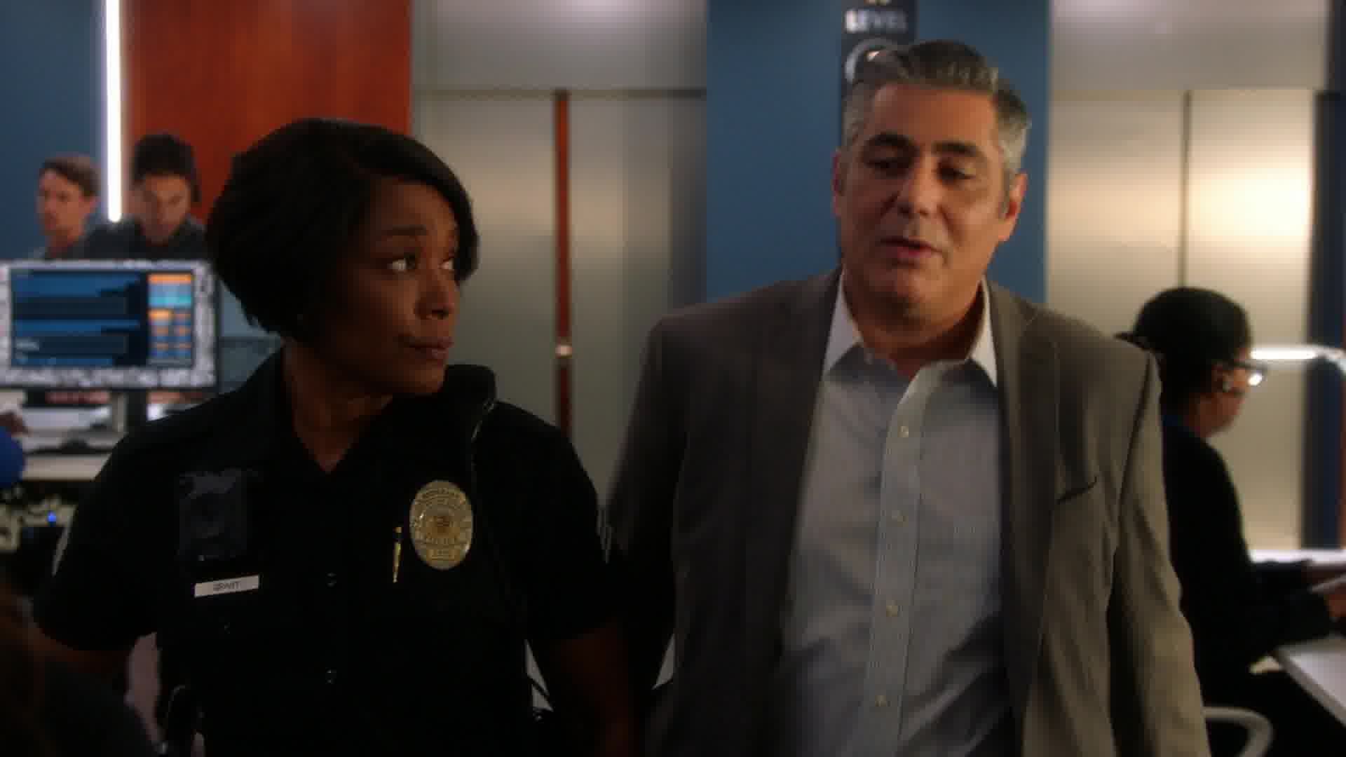 9-1-1-S06E05-Caps-0199.jpg