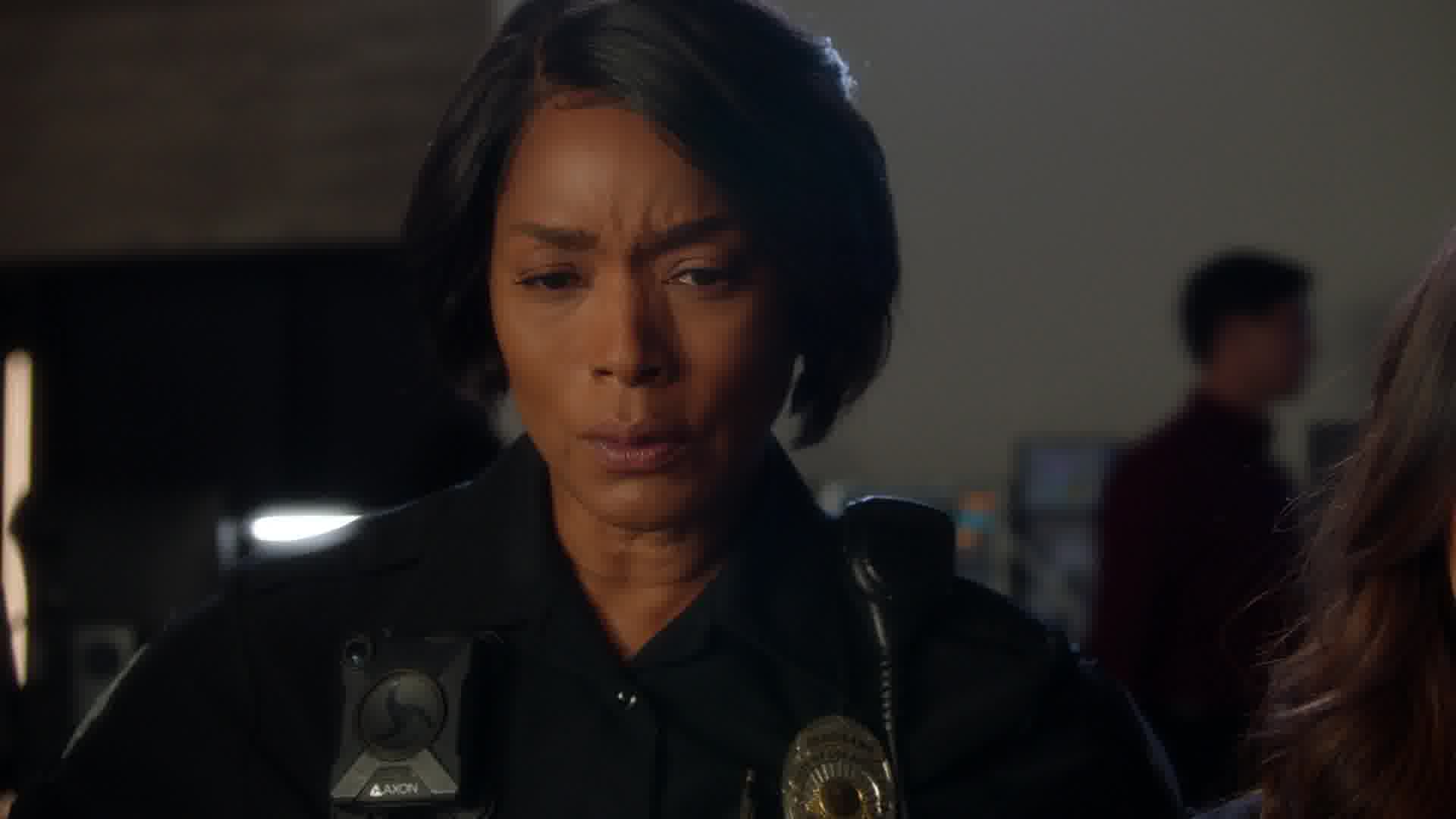 9-1-1-S06E05-Caps-0219.jpg