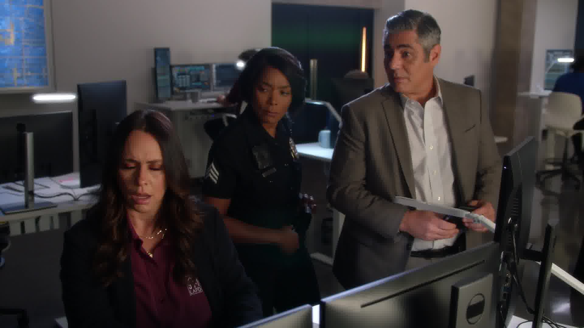 9-1-1-S06E05-Caps-0222.jpg