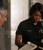 9-1-1-S06E05-Caps-0145.jpg