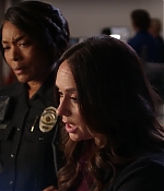 9-1-1-S06E05-Caps-0215.jpg