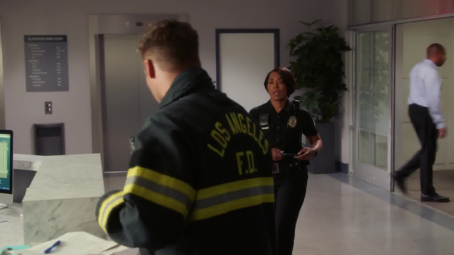 9-1-1-S06E07-Caps-0034.jpg