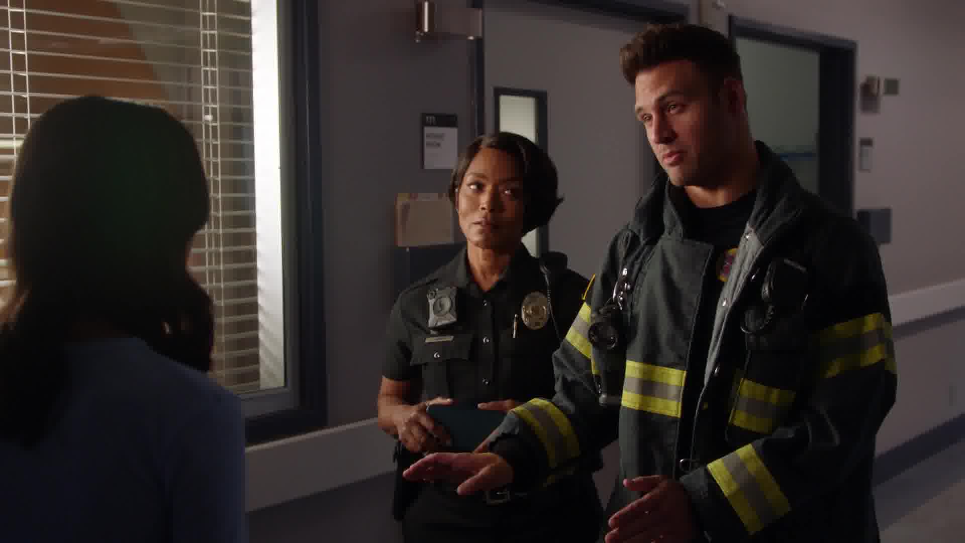 9-1-1-S06E07-Caps-0065.jpg