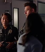 9-1-1-S06E07-Caps-0071.jpg