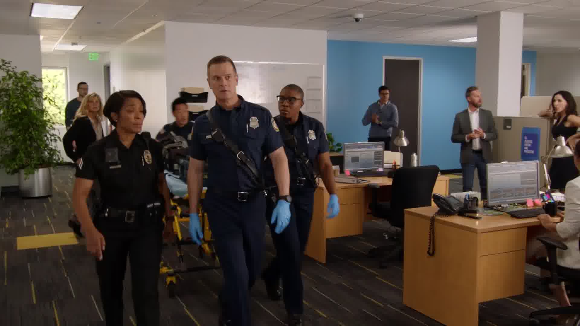 9-1-1-S06E08-Caps-0055.jpg