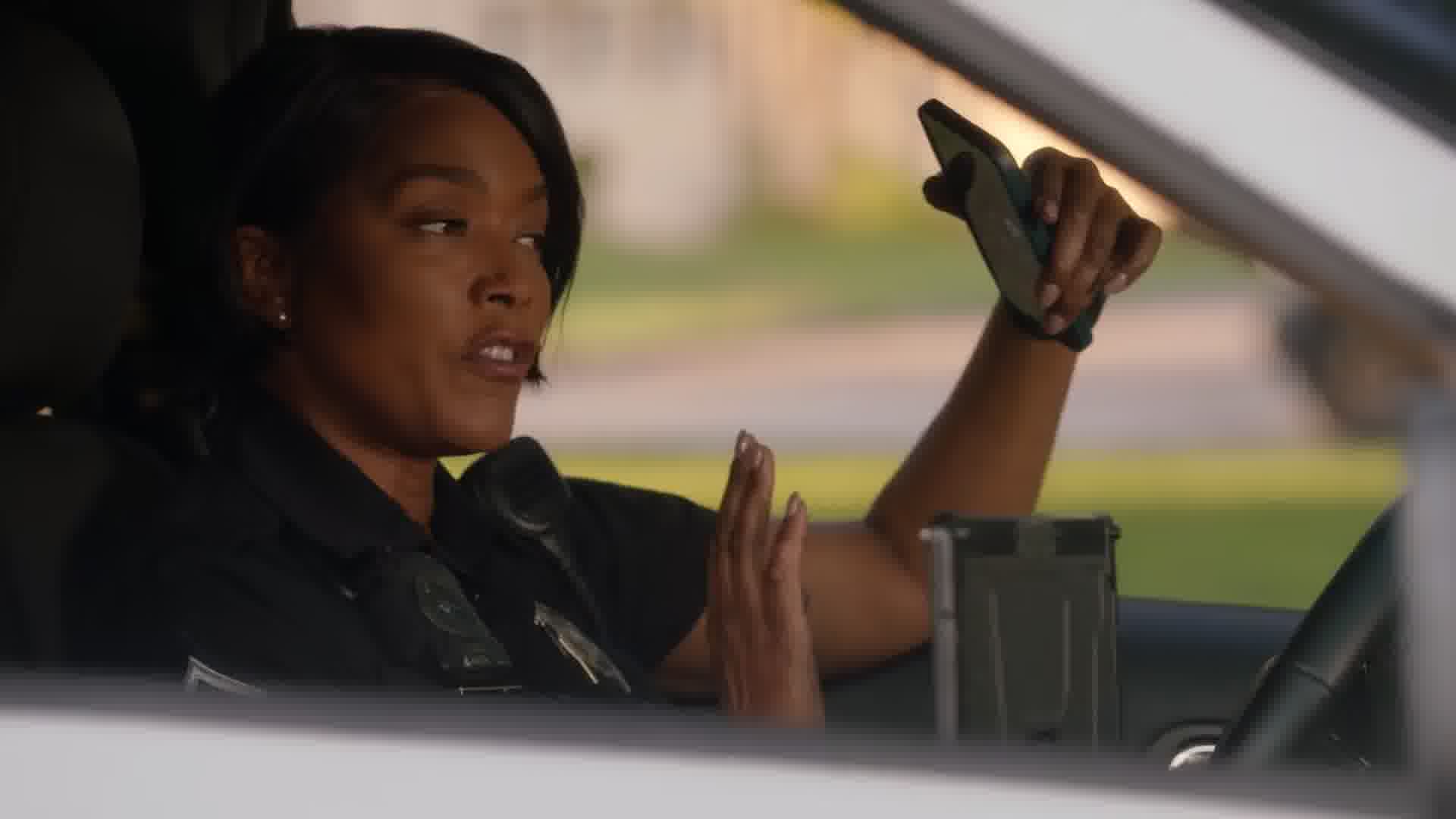 9-1-1-S06E08-Caps-0232.jpg