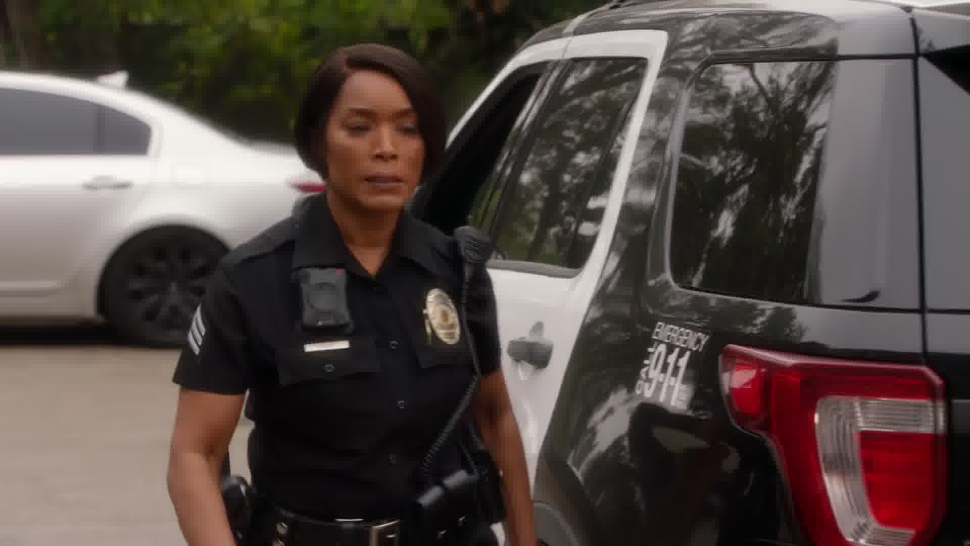 9-1-1-S06E08-Caps-0246.jpg