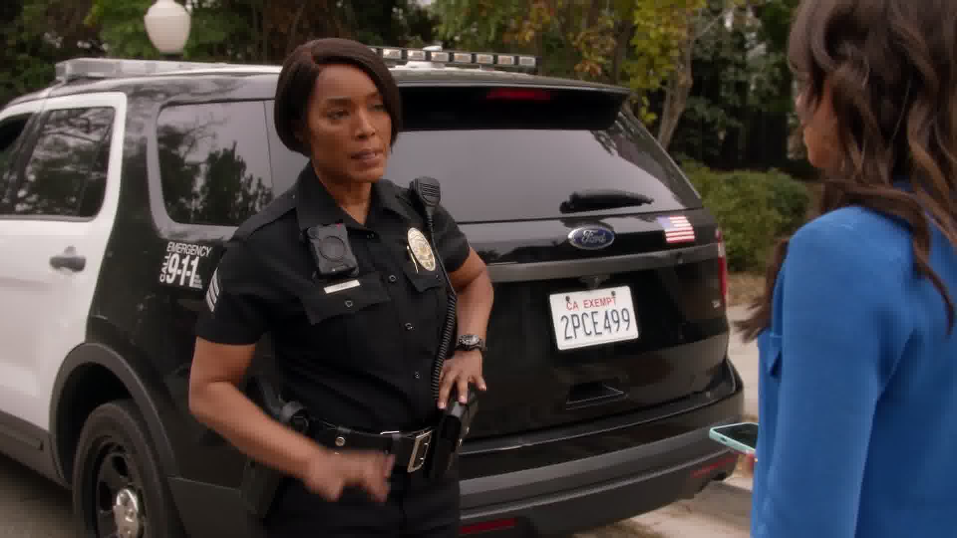 9-1-1-S06E08-Caps-0248.jpg