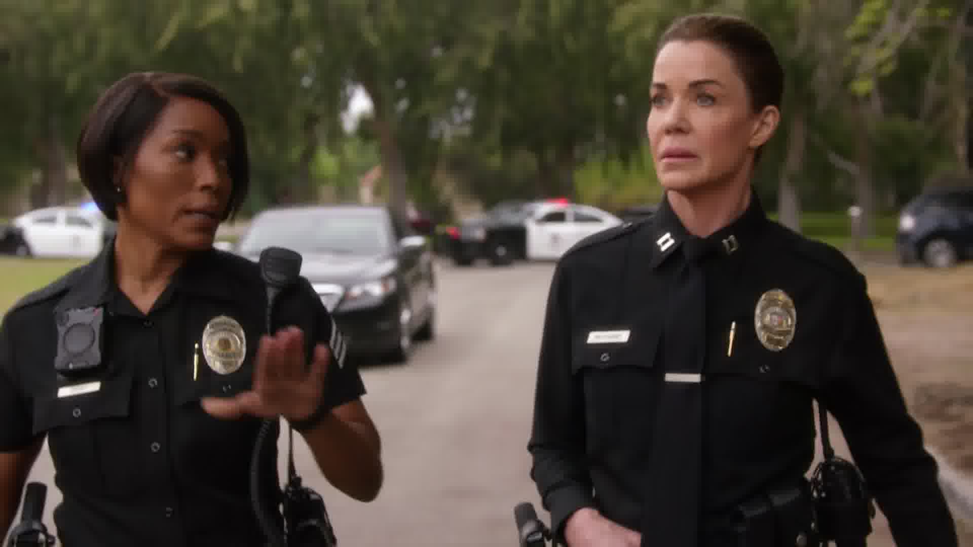 9-1-1-S06E08-Caps-0256.jpg