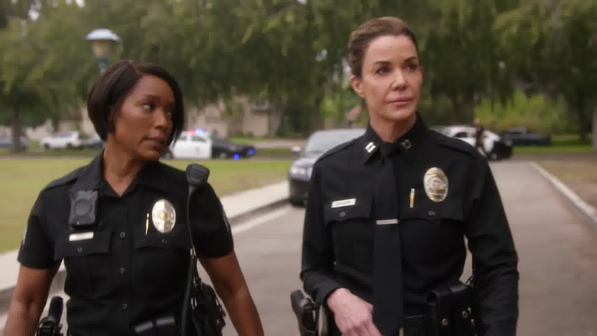 9-1-1-S06E08-Caps-0260.jpg