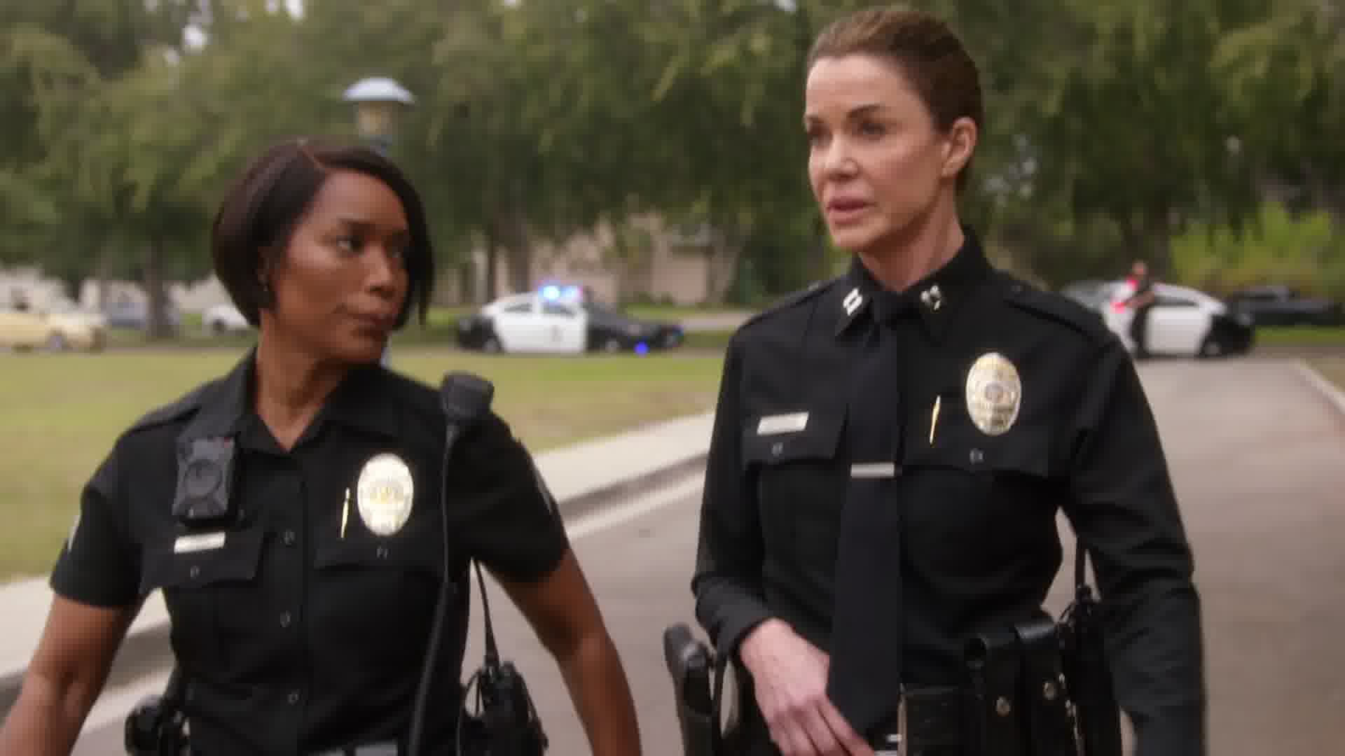 9-1-1-S06E08-Caps-0261.jpg