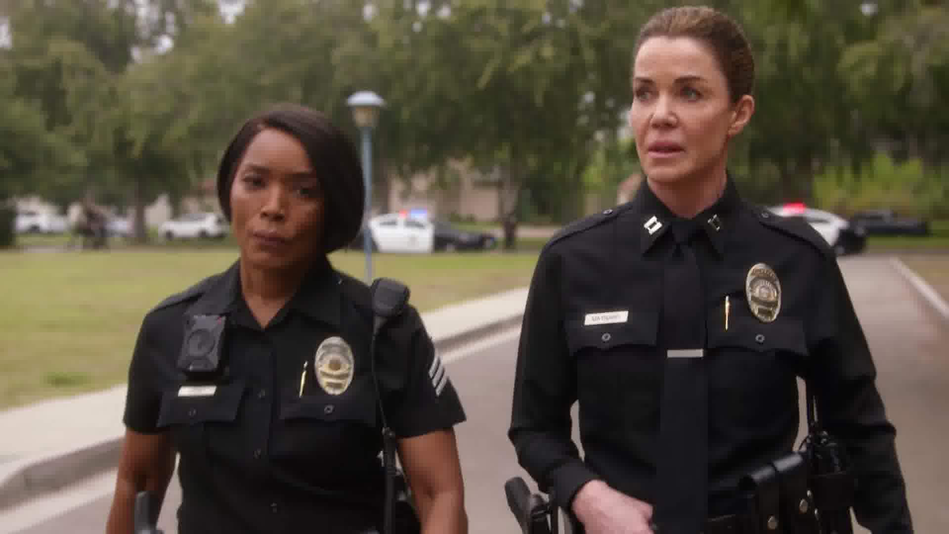 9-1-1-S06E08-Caps-0265.jpg