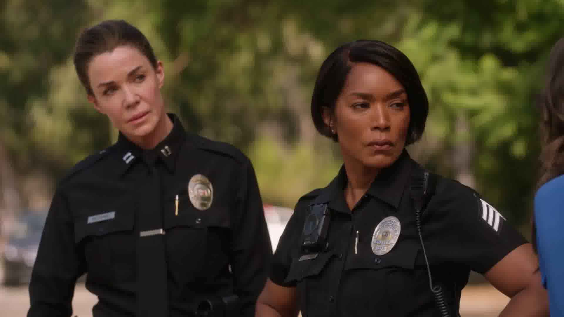 9-1-1-S06E08-Caps-0301.jpg