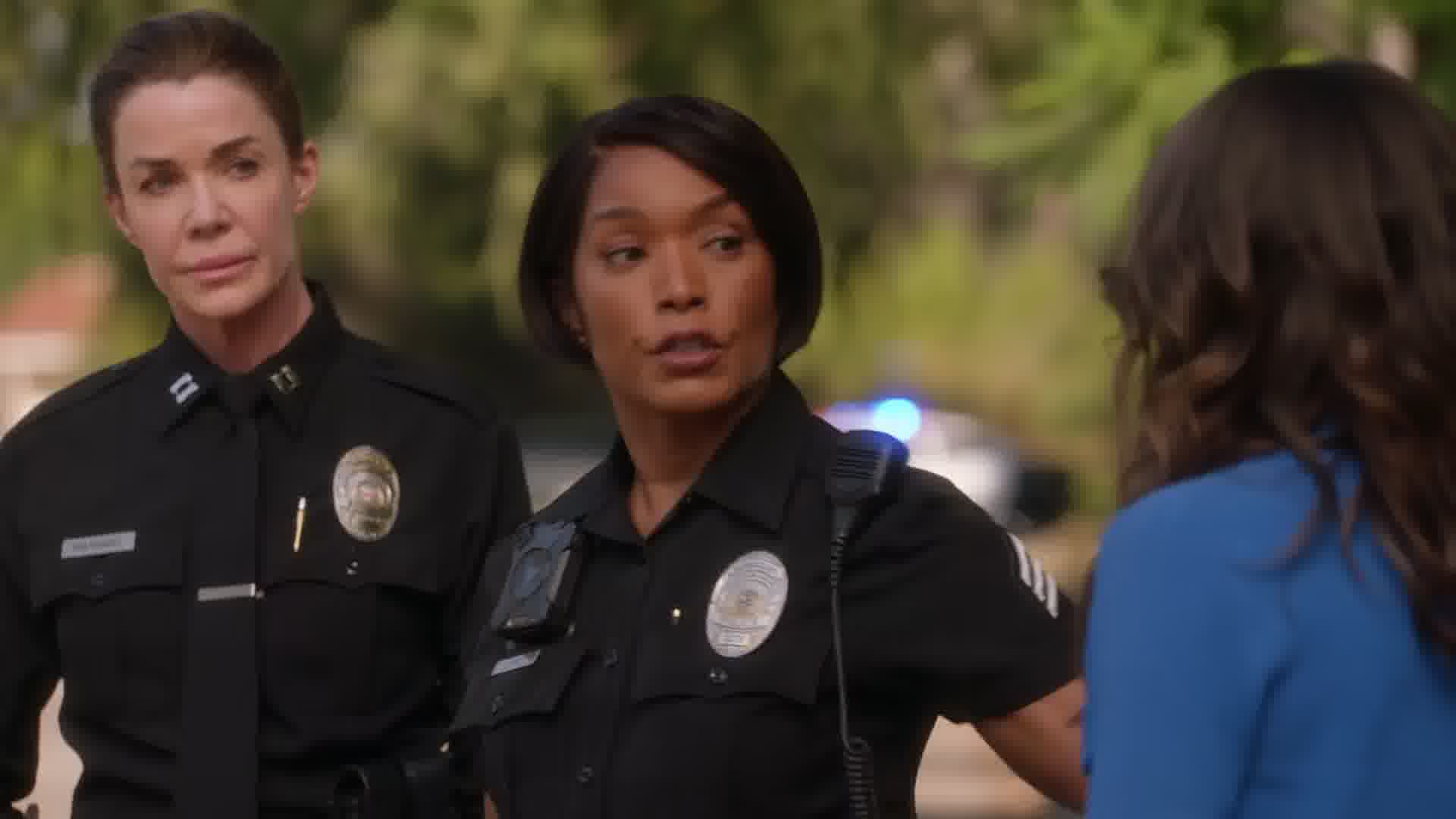 9-1-1-S06E08-Caps-0302.jpg