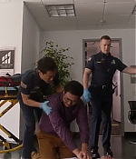 9-1-1-S06E08-Caps-0060.jpg