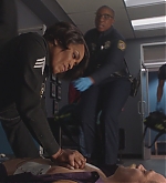 9-1-1-S06E015-0785.jpg