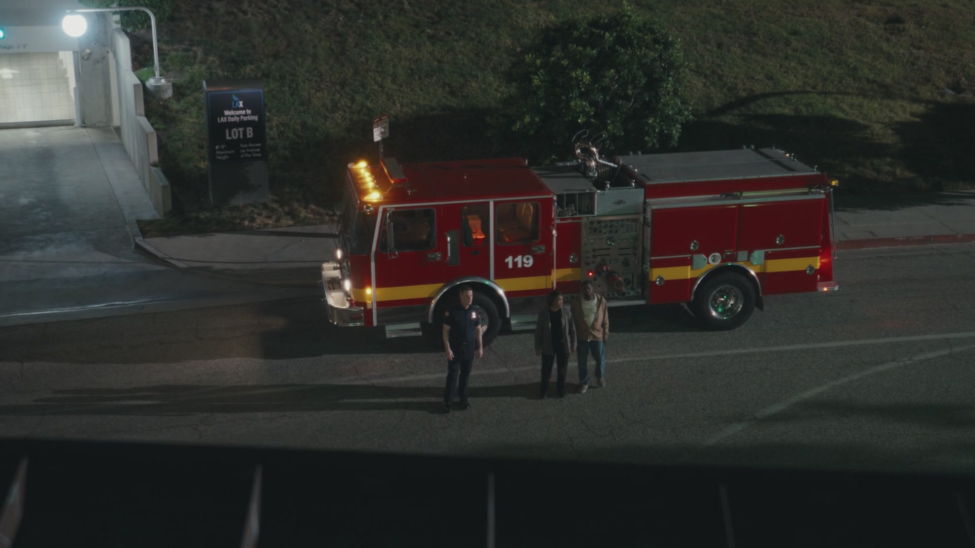 9-1-1-8x03-Caps-0580.jpg