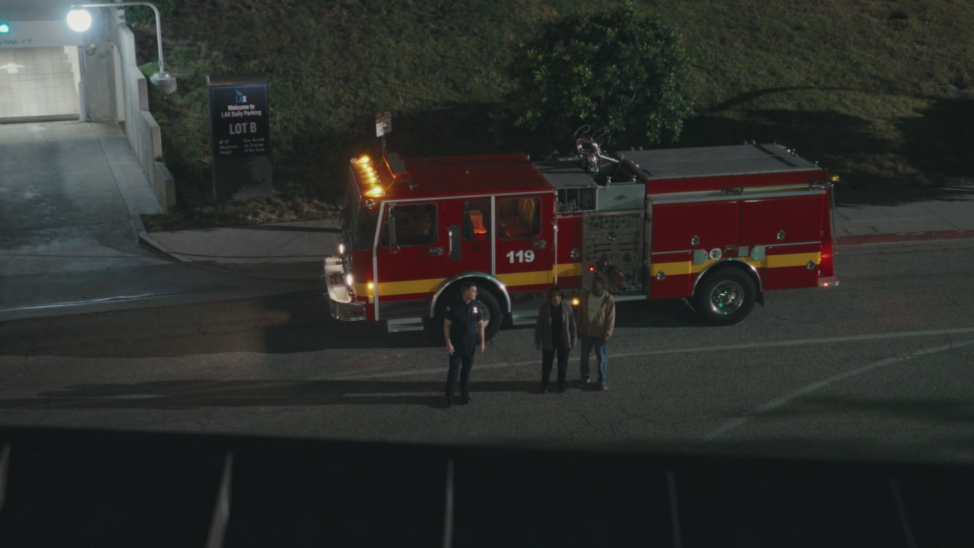 9-1-1-8x03-Caps-0581.jpg