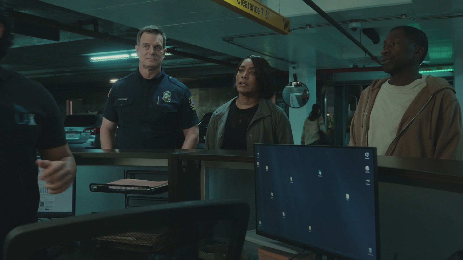 9-1-1-8x03-Caps-0611.jpg