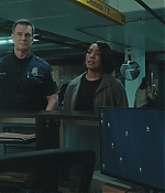 9-1-1-8x03-Caps-0611.jpg