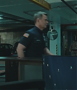 9-1-1-8x03-Caps-0618.jpg