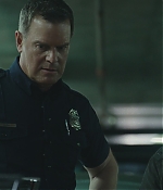 9-1-1-8x03-Caps-0642.jpg