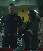 9-1-1-8x03-Caps-0669.jpg