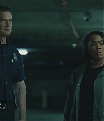 9-1-1-8x03-Caps-0701.jpg