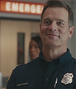 9-1-1-8x03-Caps-0743.jpg