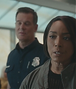 9-1-1-8x03-Caps-0752.jpg