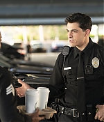 9-1-1-8x07-Stills-016.jpg