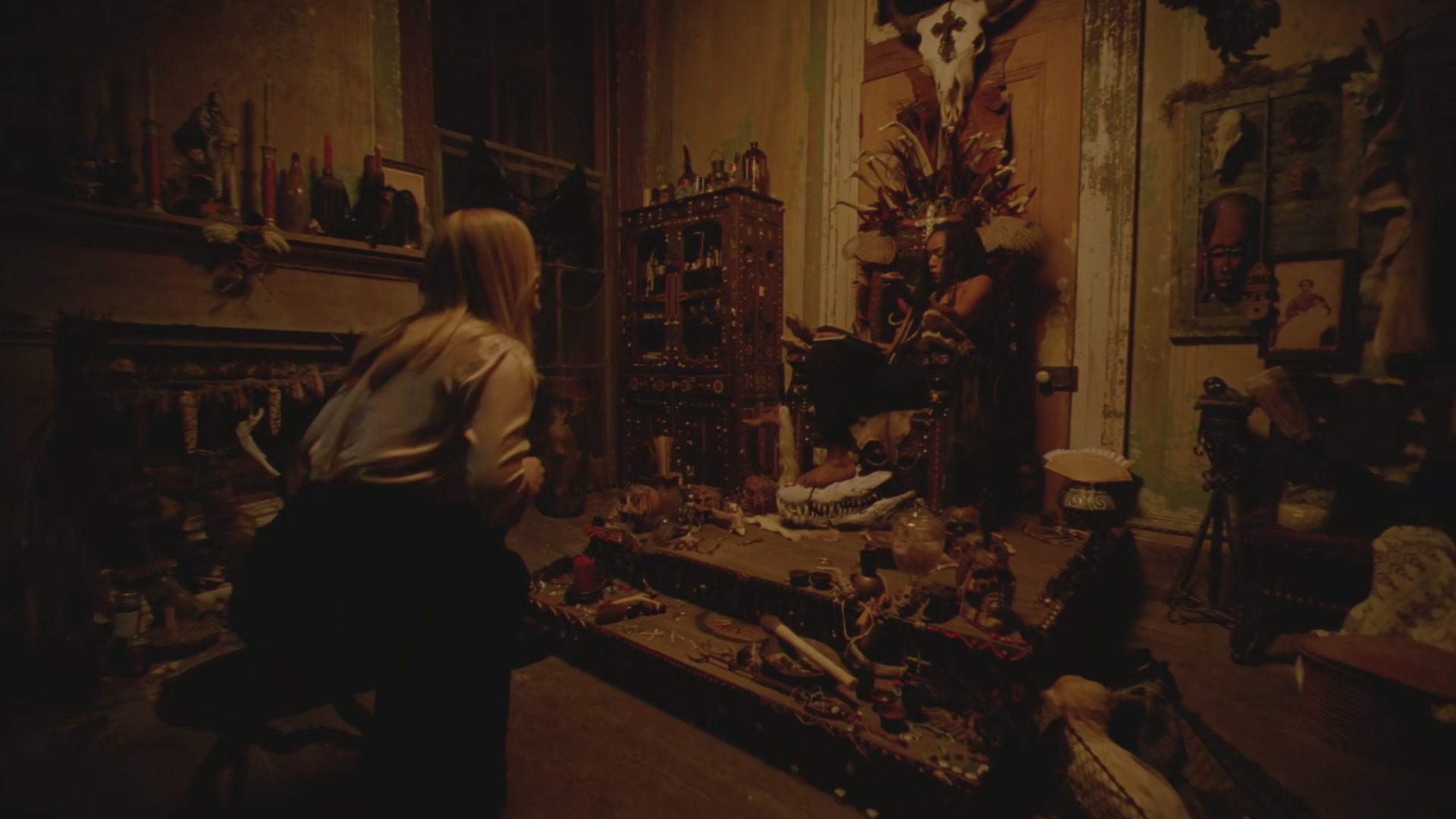 AHSCoven-303-Caps-0015.jpg