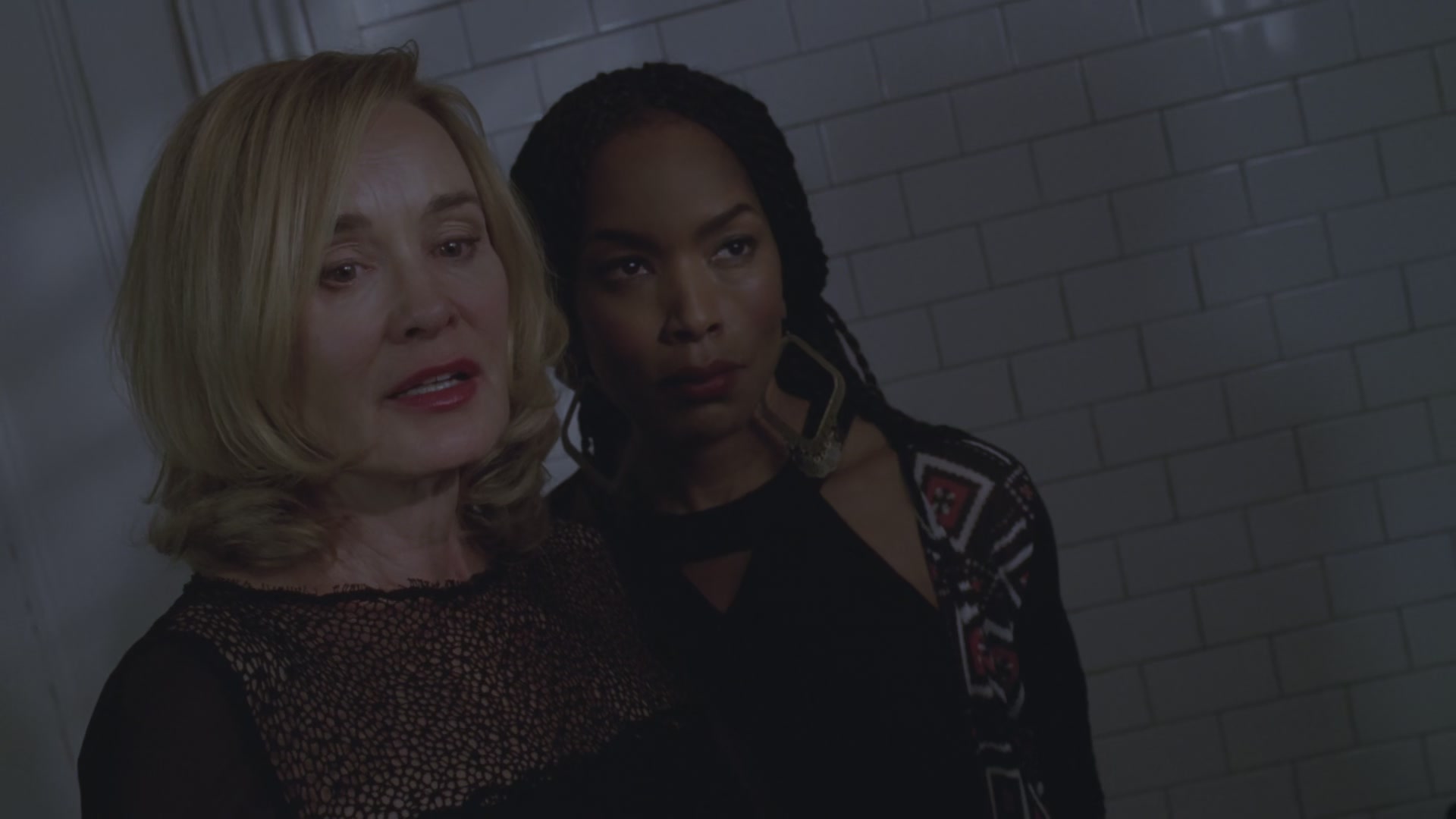 AHSCoven-310-Caps-1650.jpg