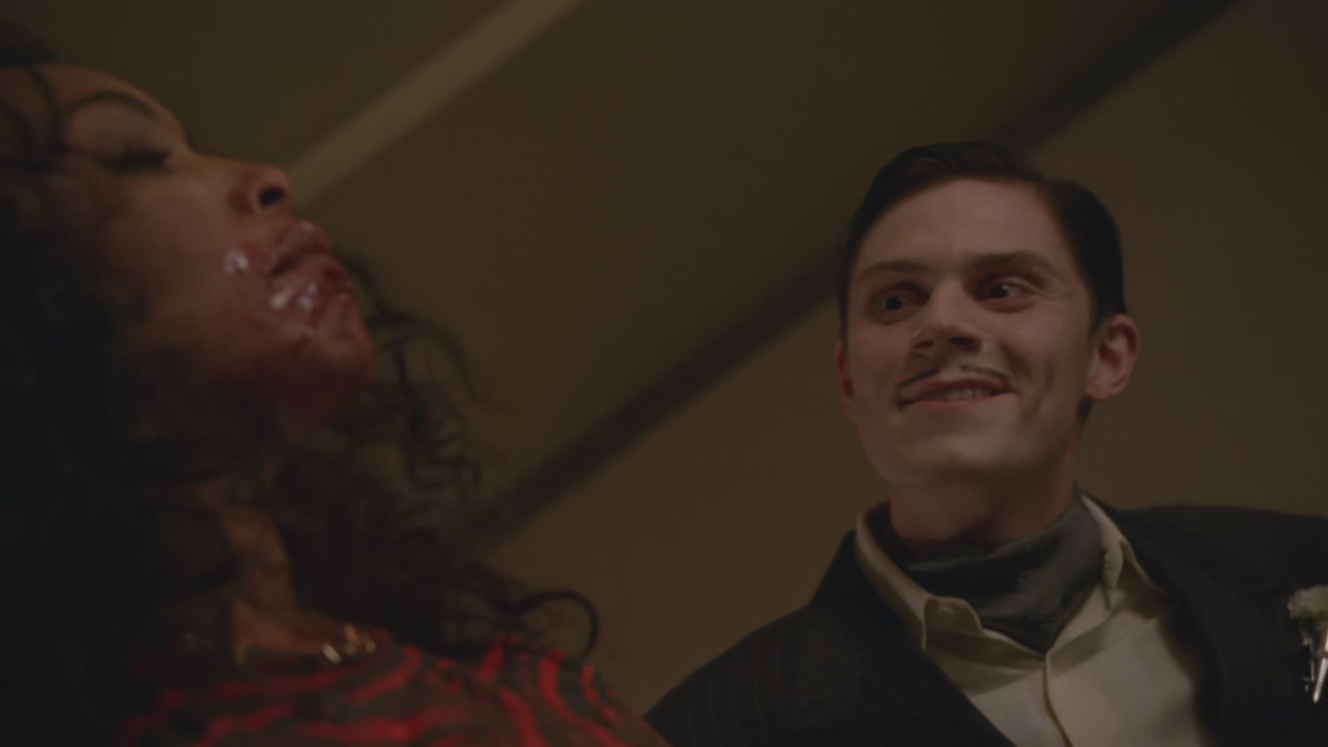 AHSHotel-S05E11-0243.jpg