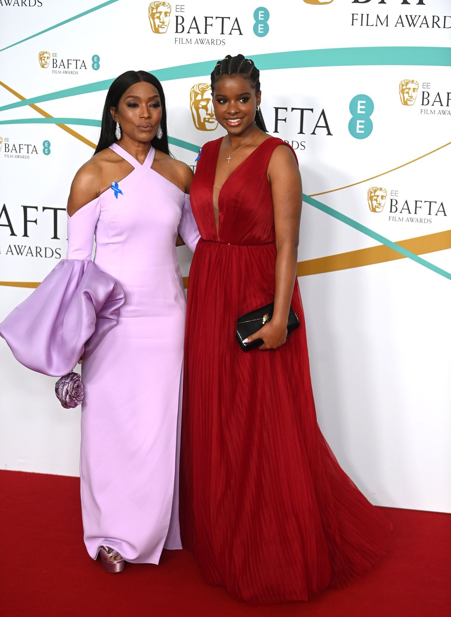 02-18-EEBaftaAwards-Arrivals-0118.jpg