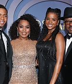 01-09-14thAnnualGovernorsAwards-Arrivals-0091.jpg